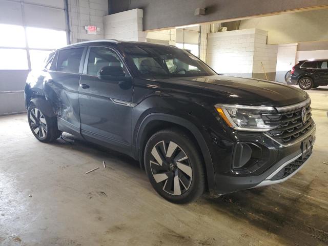 1V2HE2CA9RC201281 - 2024 VOLKSWAGEN ATLAS CROS SE Черный фото 4