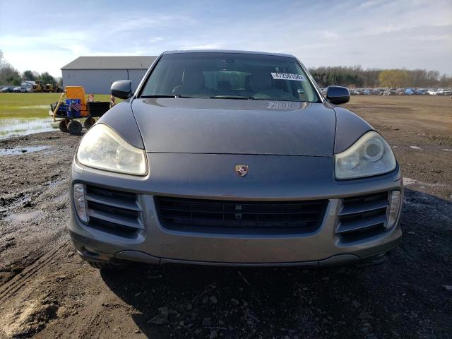 WP1AA29P99LA10663 - 2009 PORSCHE CAYENNE GRAY photo 5