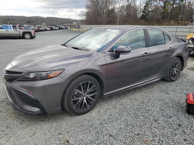 4T1T11AK0RU908028 - 2024 TOYOTA CAMRY SE NIGHT SHADE CHARCOAL photo 1