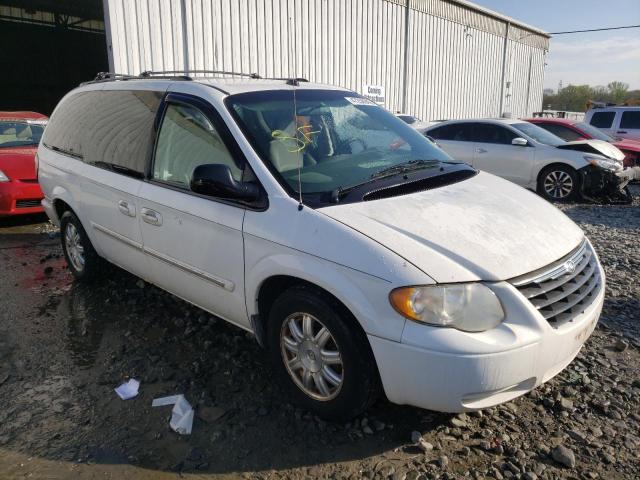 2C4GP54L05R393779 - 2005 CHRYSLER TOWN & COU TOURING 白色 照片 4