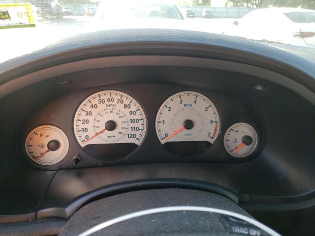 2C4GP54L05R393779 - 2005 CHRYSLER TOWN & COU TOURING 白色 照片 9