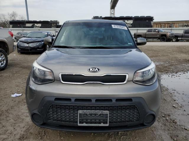 KNDJN2A20G7315223 - 2016 KIA UK GRAY photo 5