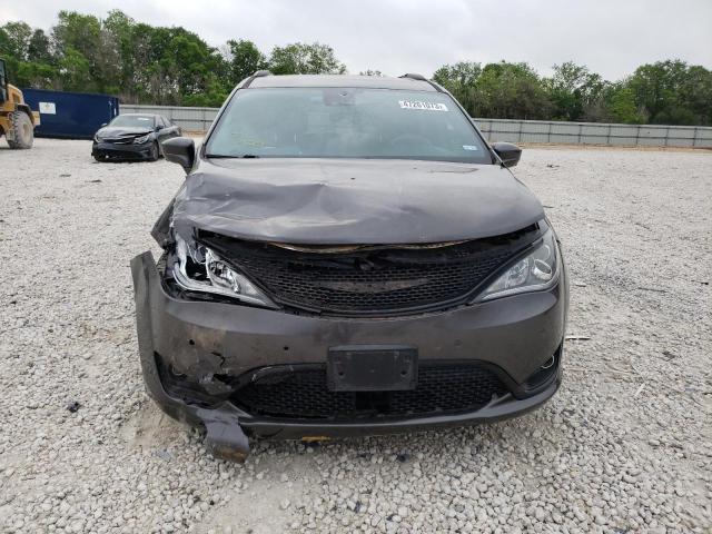 2C4RC1EGXJR351564 - 2018 CHRYSLER PACIFICA TOURING L PLUS GRAY photo 5