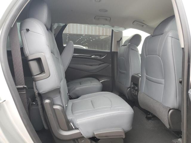 5GAERBKW9KJ245581 - 2019 BUICK ENCLAVE ESSENCE ვერცხლისფერი ფოტო 11