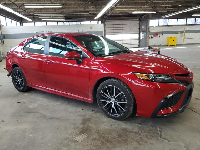 4T1G11AK1PU078464 - 2023 TOYOTA CAMRY SE NIGHT SHADE RED photo 4