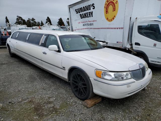 1L1FM81W2YY798737 - 2000 LINCOLN TOWN CAR EXECUTIVE WHITE photo 4