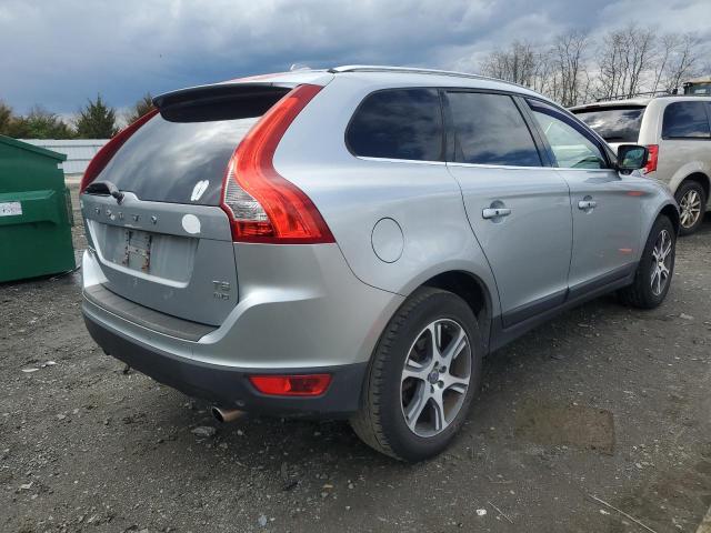 YV4902DZ7C2306081 - 2012 VOLVO XC60 T6 SILVER photo 3