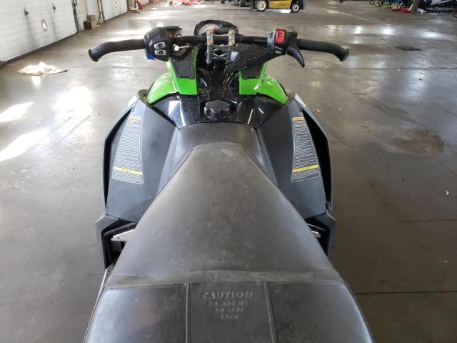 4UF15SNW7FT117489 - 2015 ARCTIC CAT ZR500 绿色 照片 5
