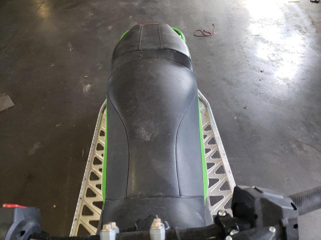 4UF15SNW7FT117489 - 2015 ARCTIC CAT ZR500 绿色 照片 6