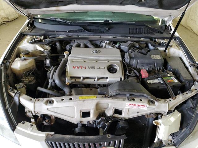 4T1FA38P95U054399 - 2005 TOYOTA CAMRY SOLA SE WHITE photo 11