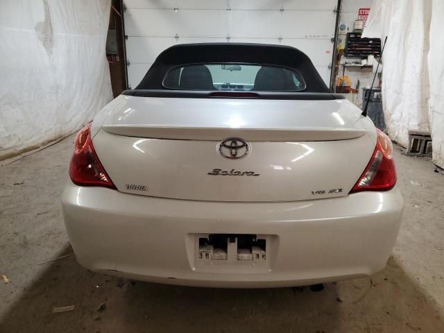 4T1FA38P95U054399 - 2005 TOYOTA CAMRY SOLA SE WHITE photo 6