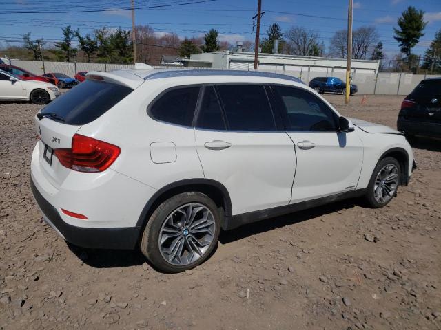 WBAVM5C51FVV95075 - 2015 BMW X1 XDRIVE35I WHITE photo 3