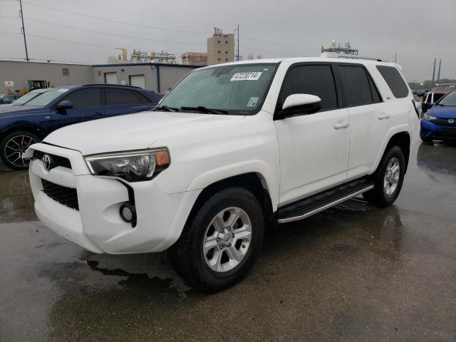 JTEZU5JR9E5072388 - 2014 TOYOTA 4RUNNER SR5 WHITE photo 1