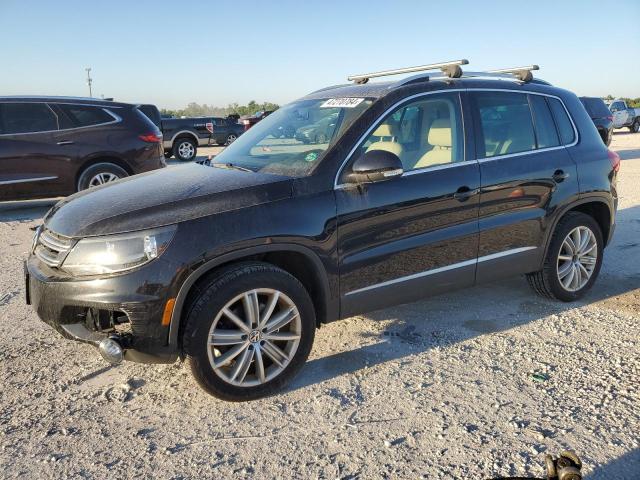 2015 VOLKSWAGEN TIGUAN S, 