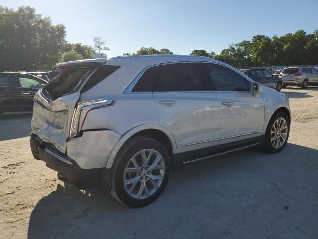 1GYKNBRS8HZ197608 - 2017 CADILLAC XT5 LUXURY WHITE photo 3