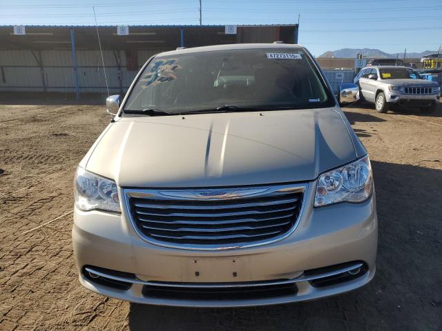 2C4RC1CGXFR742594 - 2015 CHRYSLER TOWN & COU TOURING L GOLD photo 5