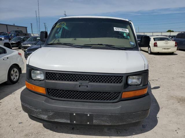 1GCWGAFF9H1225126 - 2017 CHEVROLET EXPRESS G2 WHITE photo 5