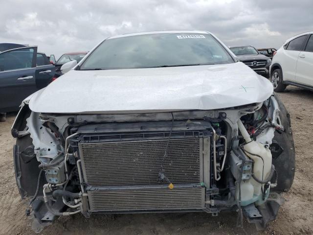 1G4ZP5SZ1JU127289 - 2018 BUICK LACROSSE ESSENCE WHITE photo 5