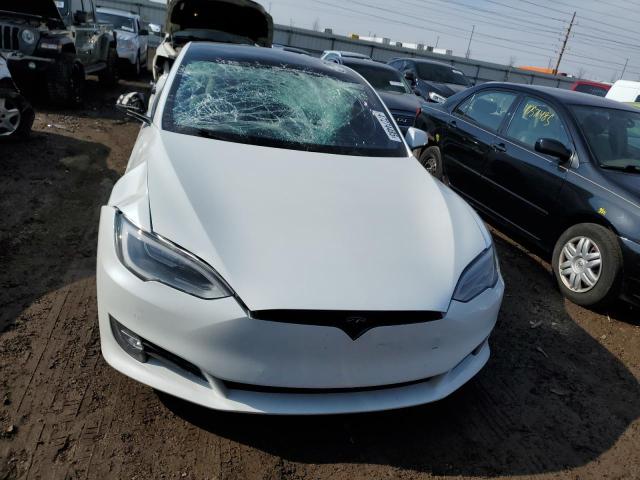 5YJSA1E40JF261316 - 2018 TESLA MODEL S თეთრი ფოტო 5