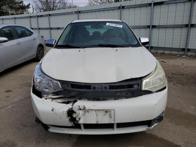 1FAHP3HN1BW146946 - 2011 FORD FOCUS SEL WHITE photo 5