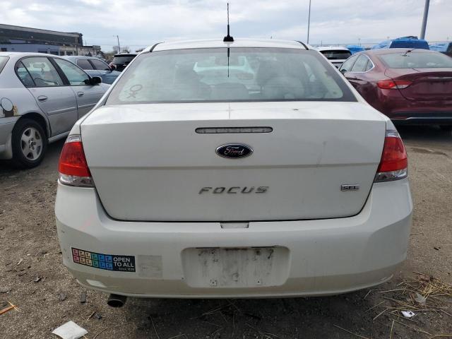 1FAHP3HN1BW146946 - 2011 FORD FOCUS SEL WHITE photo 6