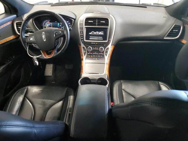 2LMTJ8LR5GBL44256 - 2016 LINCOLN MKX RESERVE SILVER photo 8