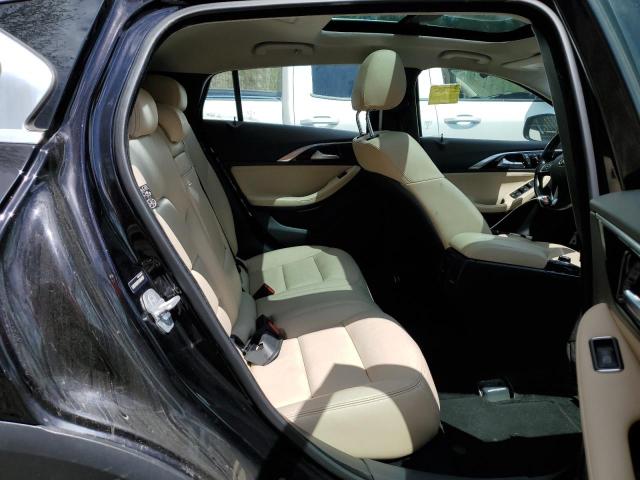 SJKCH5CR7JA044597 - 2018 INFINITI QX30 BASE Schwarz Foto 11