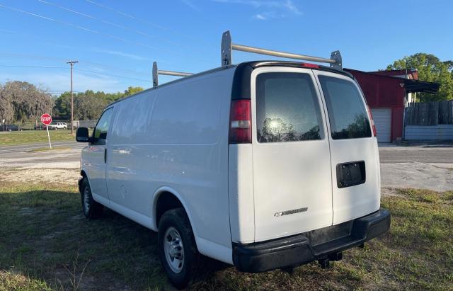 1GCWGAFF5H1186342 - 2017 CHEVROLET EXPRESS G2 WHITE photo 3