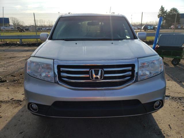 5FNYF4H93CB012158 - 2012 HONDA PILOT TOURING SILVER photo 5