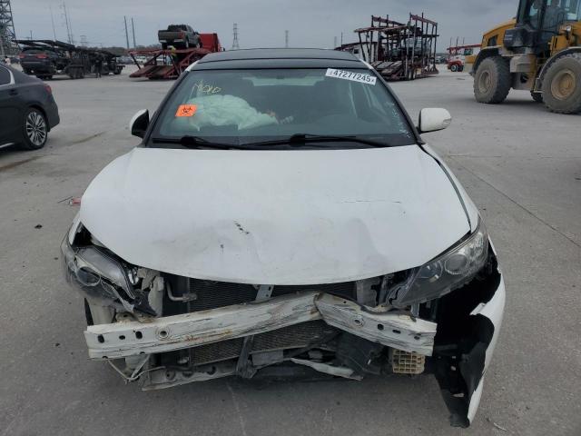 JTKJF5C78C3030027 - 2012 TOYOTA SCION TC 白色 照片 5