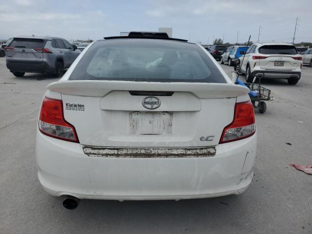 JTKJF5C78C3030027 - 2012 TOYOTA SCION TC 白色 照片 6