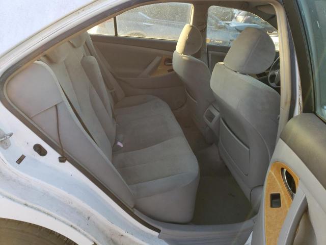 JTNBE46K473078599 - 2007 TOYOTA CAMRY CE WHITE photo 10