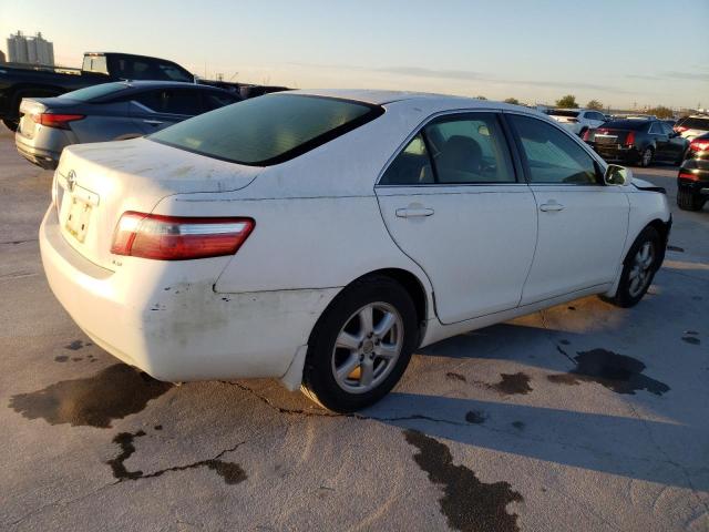 JTNBE46K473078599 - 2007 TOYOTA CAMRY CE WHITE photo 3