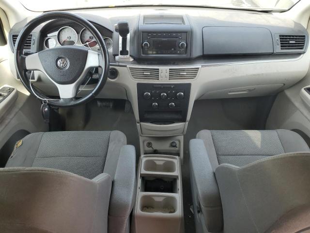 2V4RW4D17AR230874 - 2010 VOLKSWAGEN ROUTAN S WHITE photo 8