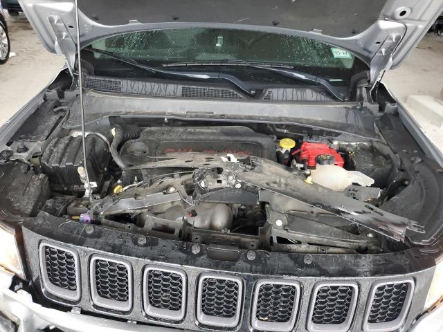 3C4NJDDB2KT618027 - 2019 JEEP COMPASS TRAILHAWK SILVER photo 11