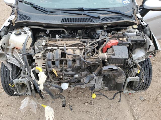 3FADP4BJ1JM136202 - 2018 FORD FIESTA SE SILVER photo 11