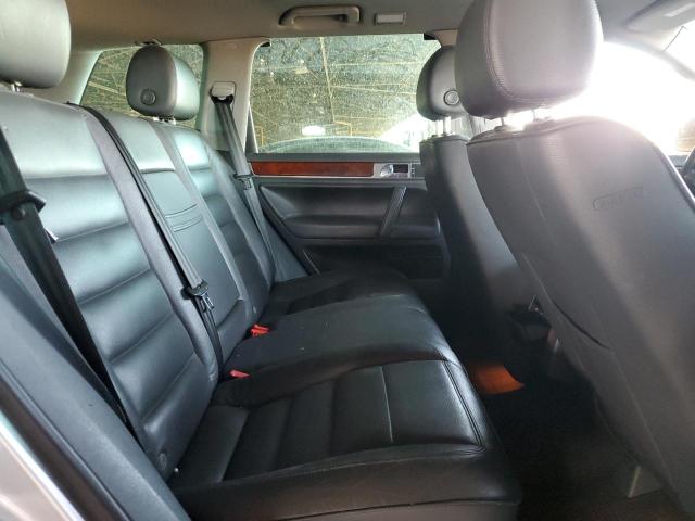 WVGZM77L16D054733 - 2006 VOLKSWAGEN TOUAREG 4.2 SILVER photo 10
