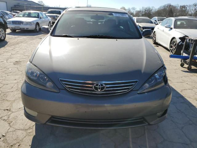 4T1BF30K85U593905 - 2005 TOYOTA CAMRY LE GRAY photo 5