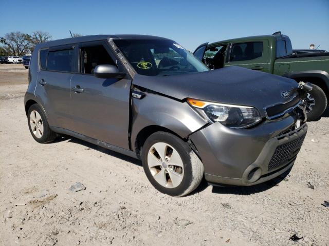 KNDJN2A20F7182882 - 2015 KIA SOUL GRAY photo 4