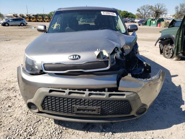 KNDJN2A20F7182882 - 2015 KIA SOUL GRAY photo 5