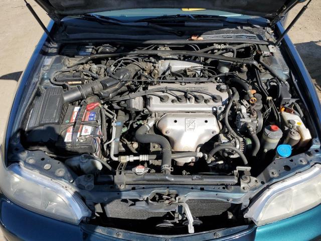 19UYA1250VL017225 - 1997 ACURA 2.2CL GREEN photo 11