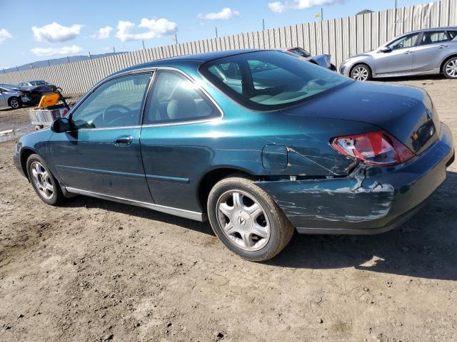 19UYA1250VL017225 - 1997 ACURA 2.2CL GREEN photo 2