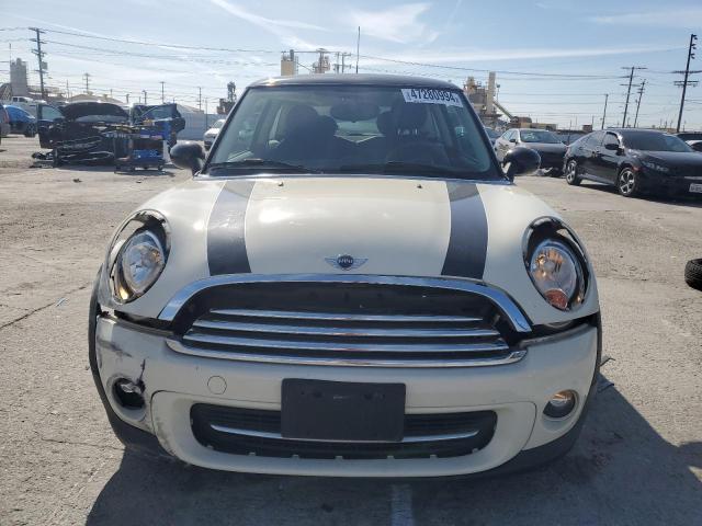 WMWSU3C57DT683046 - 2013 MINI COOPER WHITE photo 5