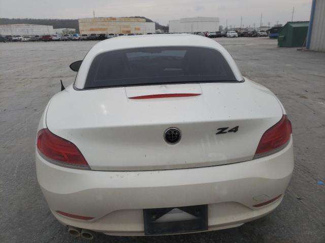 WBALM535X9E160924 - 2009 BMW Z4 SDRIVE30I WHITE photo 6