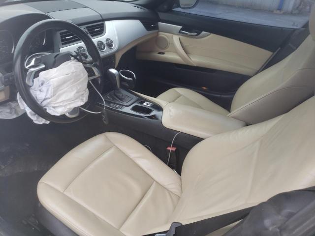 WBALM535X9E160924 - 2009 BMW Z4 SDRIVE30I WHITE photo 8