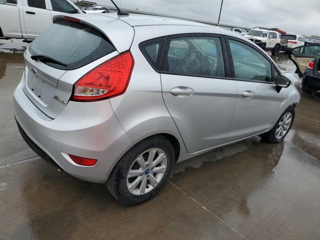 3FADP4EJ7DM119808 - 2013 FORD FIESTA SE SILVER photo 3