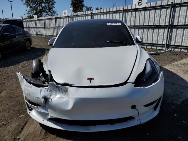 5YJ3E1EC8NF361623 - 2022 TESLA MODEL 3 WHITE photo 5