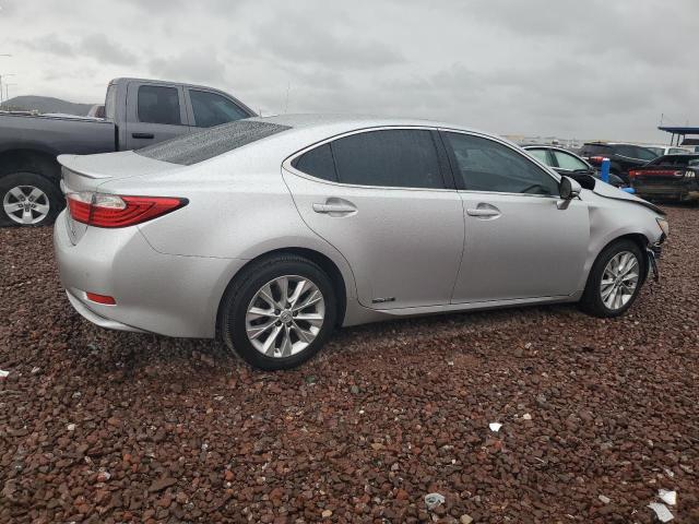 JTHBW1GG2E2042874 - 2014 LEXUS ES 300H SILVER photo 3