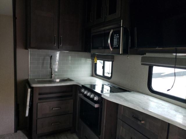 573FR3126N3339605 - 2022 GRAN REFLECTION TWO TONE photo 8