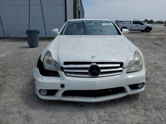 WDDDJ76X06A070845 - 2008 MERCEDES-BENZ CLS 55 AMG WHITE photo 5